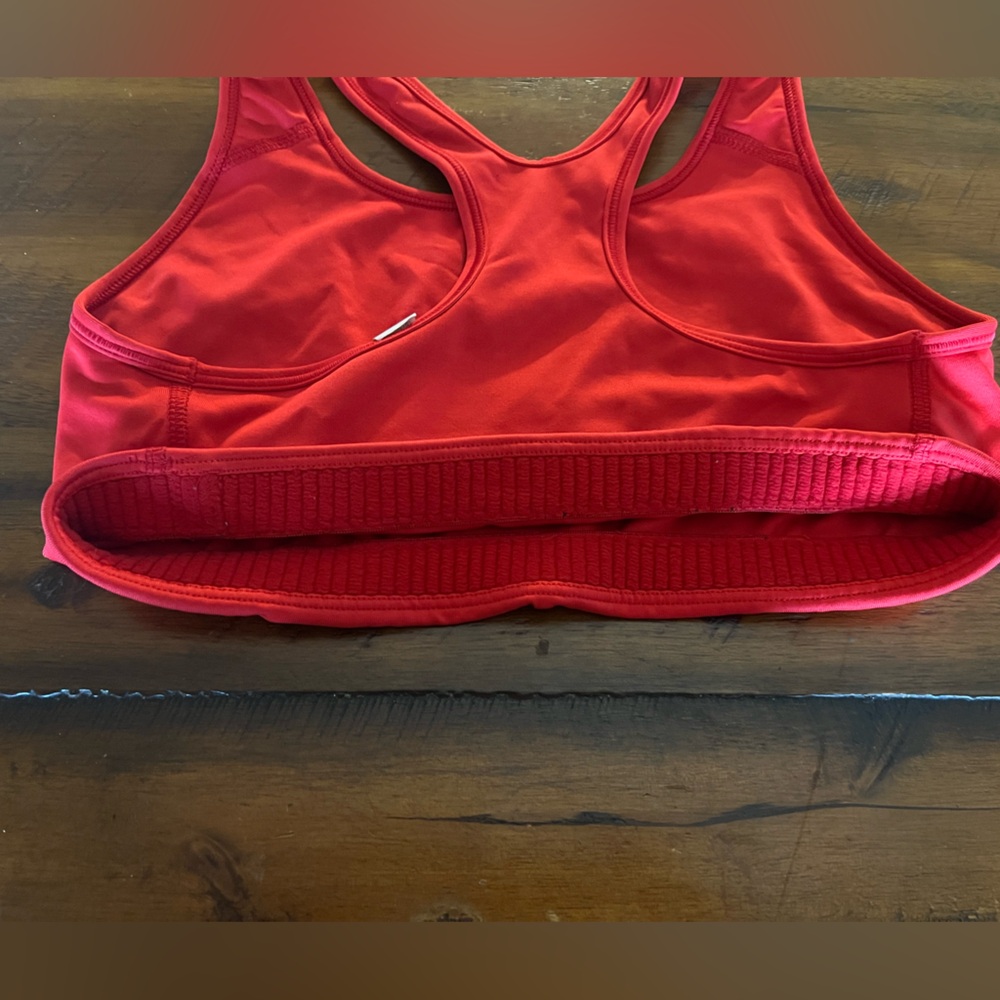 Nike Dri-fit Sports Bra - Picture 3 of 4